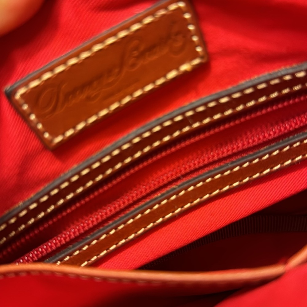 Beautiful 😍 Dooney & Bourke leather bag 💼 - Picture 7 of 11